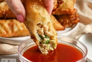 Рецепт хрустящих куриных рулетиков с яйцом